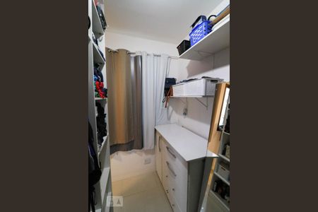 Apartamento à venda com 76m², 2 quartos e 1 vagaCloset da suíte