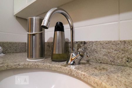 Apartamento à venda com 76m², 2 quartos e 1 vagaBanheiro da Suíte