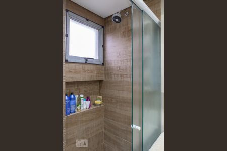 Apartamento à venda com 174m², 3 quartos e 3 vagasBanheiro da Suíte 1