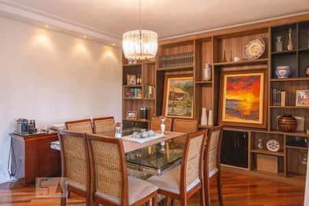 Sala de apartamento à venda com 3 quartos, 174m² em Vila Romana, São Paulo