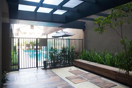 Studio à venda com 26m², 1 quarto e sem vaga Studio à venda com 26m², 1 quarto e sem vagaÁrea comum - Piscina