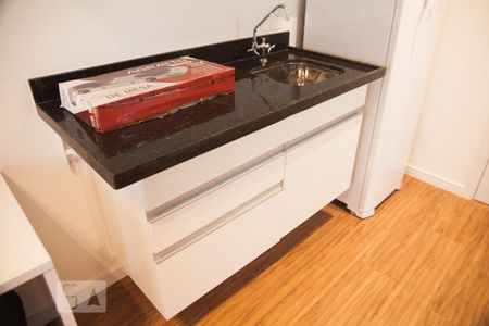 Studio à venda com 26m², 1 quarto e sem vaga Studio à venda com 26m², 1 quarto e sem vagaCozinha - Armários