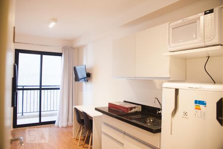 Sala/Cozinha de kitnet/studio à venda com 1 quarto, 26m² em Centro, São Paulo