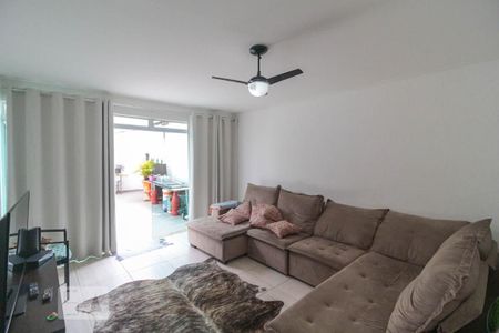 Sala de TV de casa para alugar com 5 quartos, 230m² em Vila Mariana, São Paulo