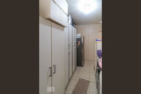 Casa para alugar com 230m², 5 quartos e 4 vagas Casa para alugar com 230m², 5 quartos e 4 vagasÁrea de serviço