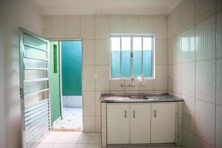 Casa à venda com 70m², 2 quartos e sem vaga Casa à venda com 70m², 2 quartos e sem vagaCozinha