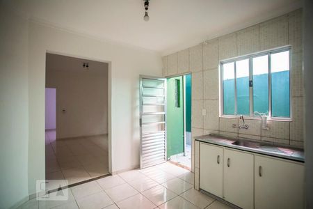 Casa à venda com 70m², 2 quartos e sem vaga Casa à venda com 70m², 2 quartos e sem vagaCozinha