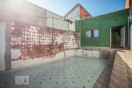 Casa à venda com 70m², 2 quartos e sem vaga Casa à venda com 70m², 2 quartos e sem vagaTerraço