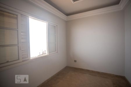 Casa à venda com 900m², 8 quartos e 10 vagas Casa à venda com 900m², 8 quartos e 10 vagasSuíte 1