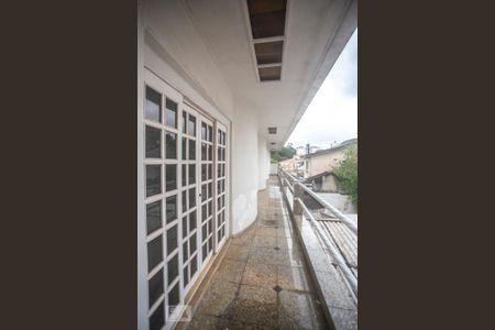 Casa à venda com 900m², 8 quartos e 10 vagas Casa à venda com 900m², 8 quartos e 10 vagasVaranda salão