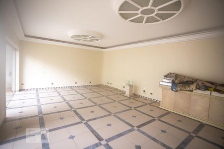 Sala de estar de casa à venda com 8 quartos, 900m² em Santa Terezinha, São Bernardo do Campo