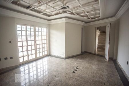 Quarto 1 de casa à venda com 8 quartos, 900m² em Santa Terezinha, São Bernardo do Campo