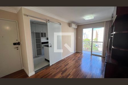 Sala  de apartamento à venda com 1 quarto, 43m² em Pinheiros, São Paulo