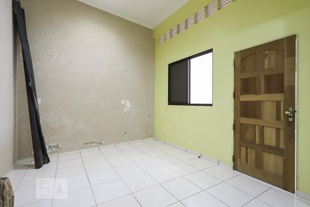 Quarto de casa para alugar com 1 quarto, 23m² em Parque Monteiro Soares, São Paulo