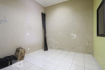 Quarto de casa para alugar com 1 quarto, 23m² em Parque Monteiro Soares, São Paulo