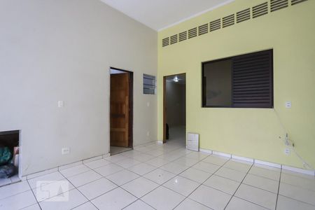 Sala e Cozinha de casa para alugar com 1 quarto, 23m² em Parque Monteiro Soares, São Paulo