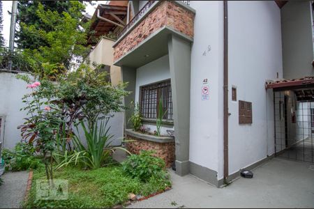 Apartamento para alugar com 18m², 1 quarto e sem vaga Apartamento para alugar com 18m², 1 quarto e sem vagaEntrada