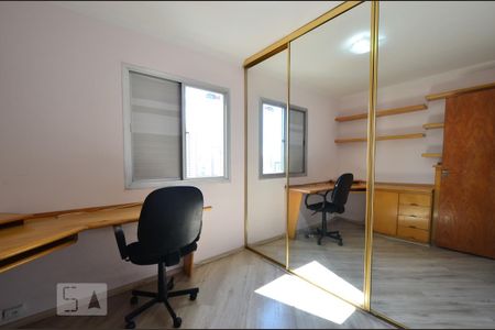 Quarto 1 de apartamento para alugar com 2 quartos, 49m² em Chácara Inglesa, São Paulo