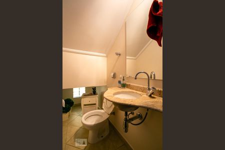 Lavabo de casa à venda com 3 quartos, 200m² em Vila Pereira Barreto, São Paulo