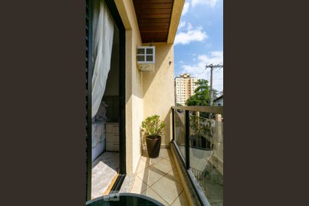 Casa à venda com 200m², 3 quartos e 6 vagasVaranda da suíte