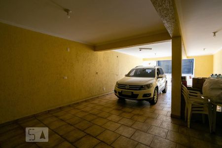 Casa à venda com 200m², 3 quartos e 6 vagasGaragem