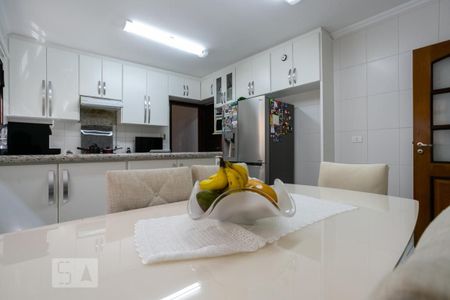 Casa à venda com 200m², 3 quartos e 6 vagasCozinha