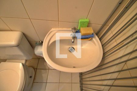 Apartamento à venda com 132m², 3 quartos e 3 vagas Apartamento à venda com 132m², 3 quartos e 3 vagasBanheiro de serviço