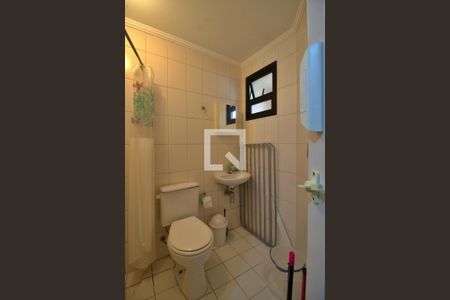 Apartamento à venda com 132m², 3 quartos e 3 vagas Apartamento à venda com 132m², 3 quartos e 3 vagasBanheiro de serviço