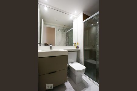 Banheiro de apartamento à venda com 2 quartos, 49m² em Jardim Umarizal, São Paulo