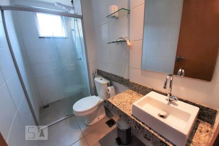 Banheiro de apartamento para alugar com 1 quarto, 69m² em Ouro Preto, Belo Horizonte