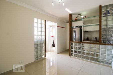 Apartamento à venda com 69m², 2 quartos e 1 vaga Apartamento à venda com 69m², 2 quartos e 1 vagaCopa