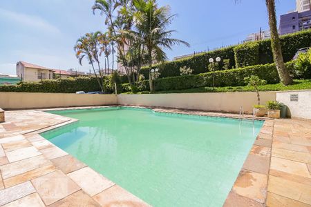 Apartamento à venda com 69m², 2 quartos e 1 vaga Apartamento à venda com 69m², 2 quartos e 1 vagaPiscina