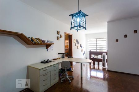 Casa à venda com 309m², 3 quartos e 4 vagasSala 2