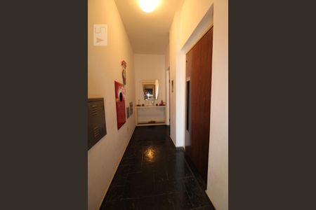 Apartamento à venda com 180m², 4 quartos e 3 vagasHall do apartamento