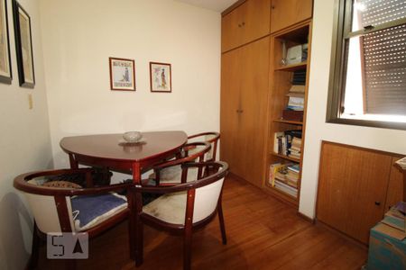Apartamento à venda com 180m², 4 quartos e 3 vagasQuarto extra/Escritório