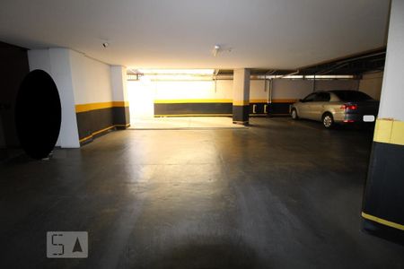 Apartamento à venda com 180m², 4 quartos e 3 vagasÁrea de manobra