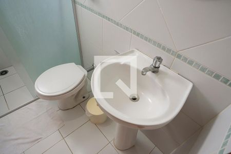 Apartamento à venda com 72m², 2 quartos e 1 vagaBanheiro Social