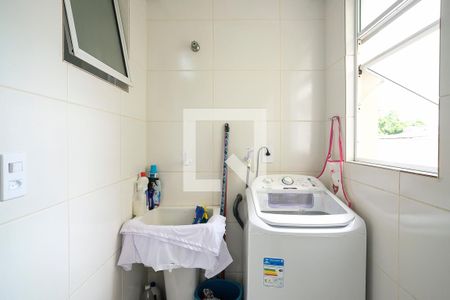 Apartamento à venda com 72m², 2 quartos e 1 vagaÁrea de Serviço