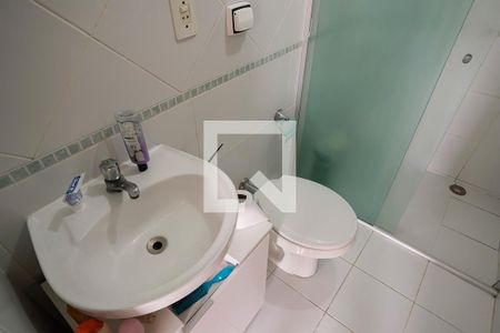 Apartamento à venda com 72m², 2 quartos e 1 vagaBanheiro da Suíte