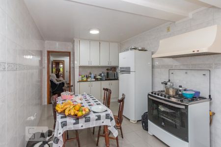 Casa à venda com 259m², 4 quartos e 4 vagasCozinha