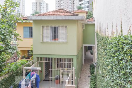 Casa à venda com 259m², 4 quartos e 4 vagasQuintal