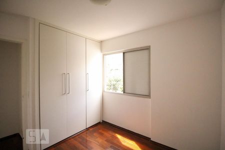 Apartamento para alugar com 70m², 2 quartos e 1 vagaQuarto 2