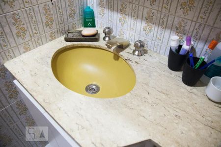 Apartamento à venda com 130m², 3 quartos e 2 vagasBanheiro - Torneira