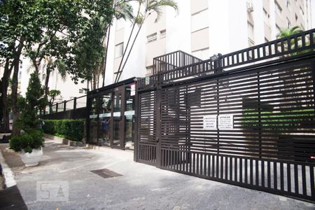 Apartamento à venda com 130m², 3 quartos e 2 vagasFachada do bloco