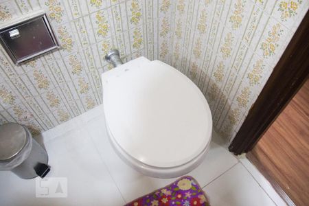 Apartamento à venda com 130m², 3 quartos e 2 vagasDetalhe do banheiro