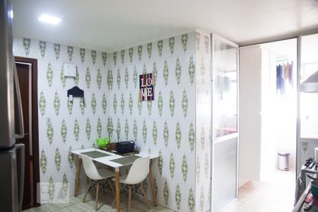 Apartamento à venda com 130m², 3 quartos e 2 vagasCozinha