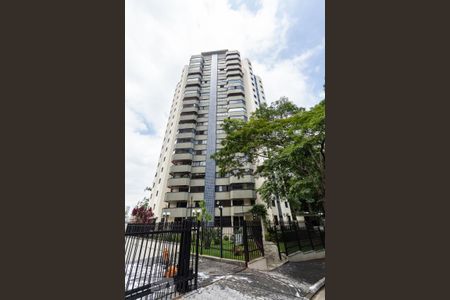 Apartamento à venda com 140m², 3 quartos e 3 vagas Apartamento à venda com 140m², 3 quartos e 3 vagasFachada