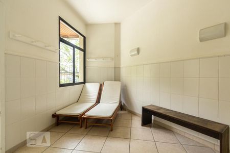 Apartamento à venda com 140m², 3 quartos e 3 vagas Apartamento à venda com 140m², 3 quartos e 3 vagasSauna