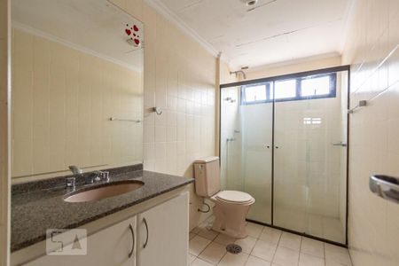 Apartamento à venda com 140m², 3 quartos e 3 vagas Apartamento à venda com 140m², 3 quartos e 3 vagasBanheiro 3