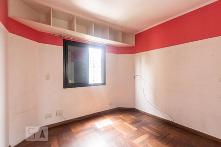 Apartamento à venda com 140m², 3 quartos e 3 vagas Apartamento à venda com 140m², 3 quartos e 3 vagasQuarto 3